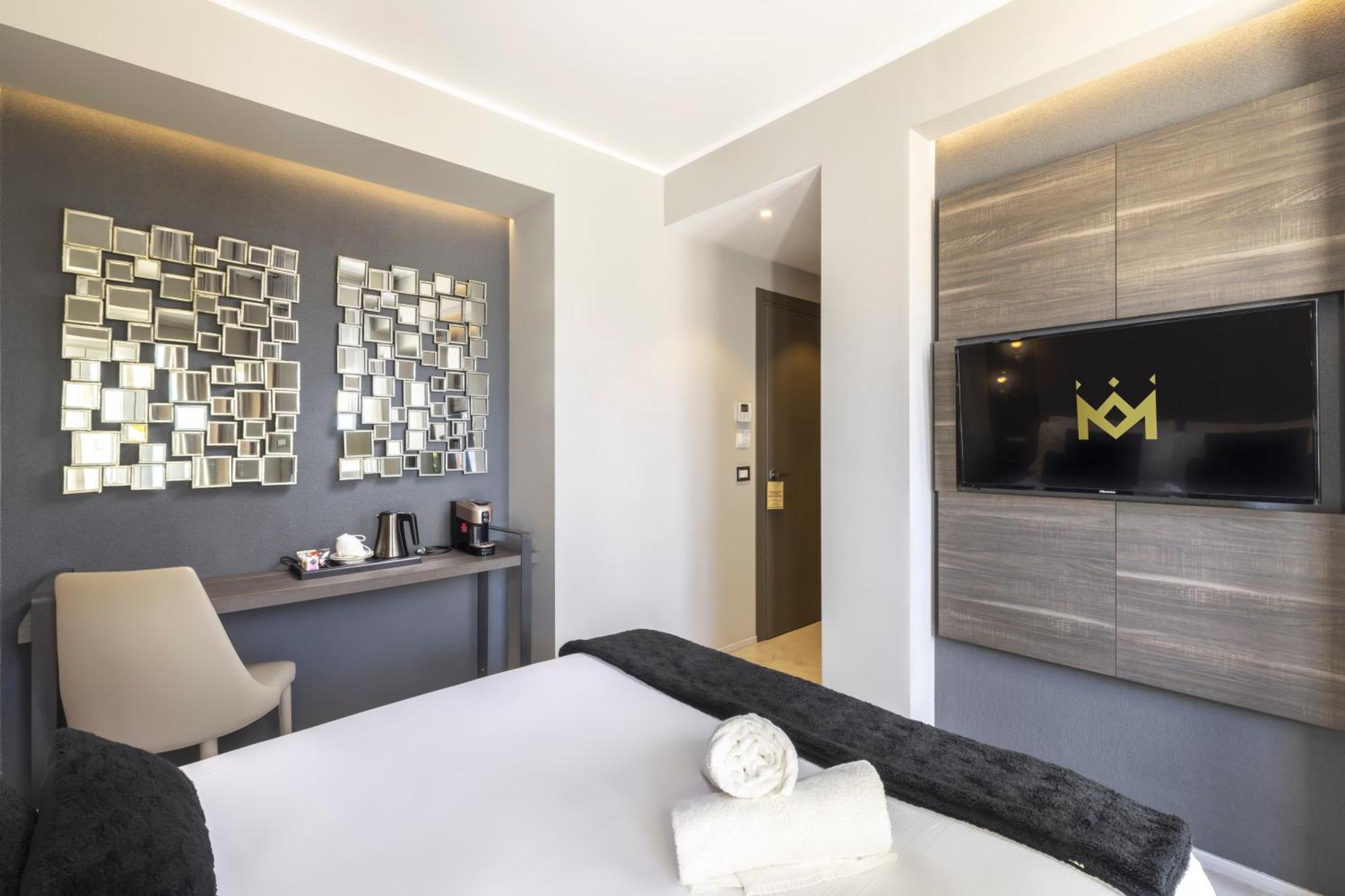 Bed and Breakfast Milestone (Adults Only) Куарту-Сант'Элена Экстерьер фото