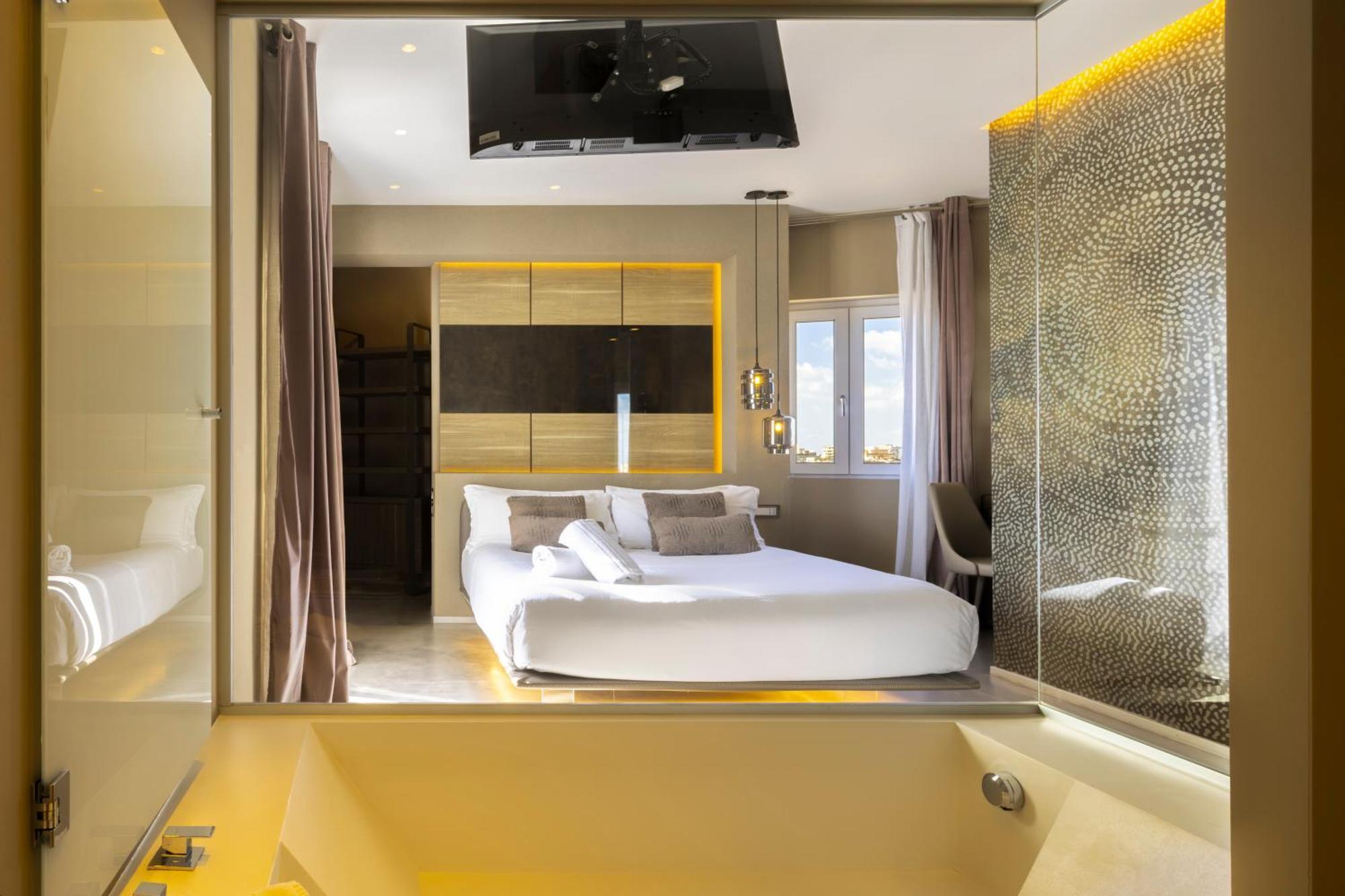 Bed and Breakfast Milestone (Adults Only) Куарту-Сант'Элена Экстерьер фото